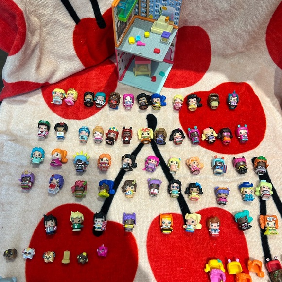Other - My mini mixieq’s mixie Q’s lot Colorful Miniature Toy Set